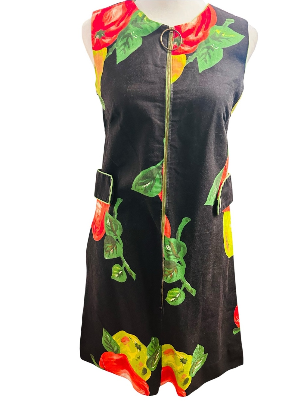 Vintage Dela-Ann Creation Novelty Fruit Print Ring Zip Mod Shift Dress 60s